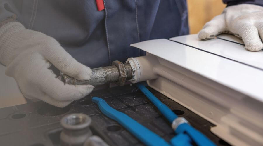Expert burst pipe repair services in Durant, MS